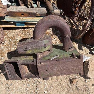 Sale Photo Thumbnail #496: #4502 • Large Metal Machine Part
