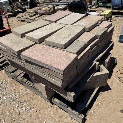 Sale Photo Thumbnail #342: #2450 • Pallet Of Flat Brick Slabs
