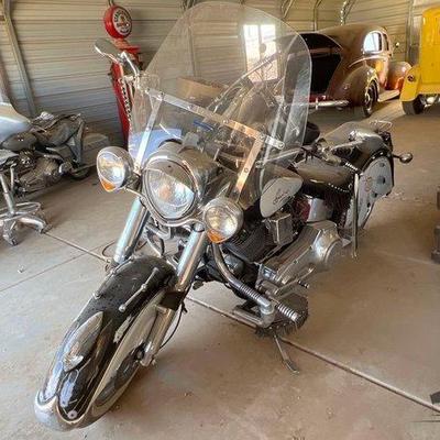 Sale Photo Thumbnail #6: #20 • 1999 Indian Chief Motorcycle
