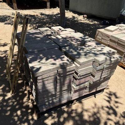 Sale Photo Thumbnail #431: #3090 • Pallet of Bricks

