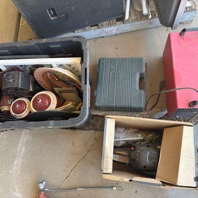 Sale Photo Thumbnail #199: #2074 • Vacuum Press, Poulan Pro Chain Saw & More

