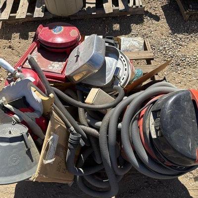 Sale Photo Thumbnail #313: #2330 • Shop Vac, Kitchen Appliances, Pins, Decorations and More
