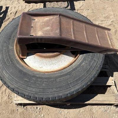 Sale Photo Thumbnail #259: #2226 • Ling Long 11R24.5 LLD37 Tire and 3000lb Capacity Ramp
