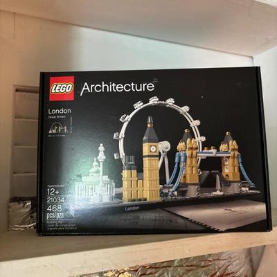Sale Photo Thumbnail #276