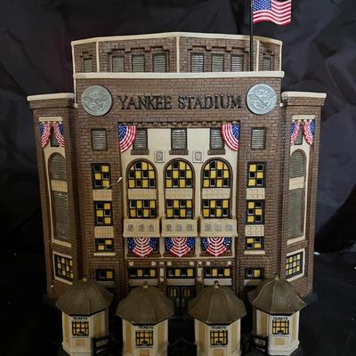 Lot 330: Department 56 Christmas in the City – Yankee Stadium (2001)