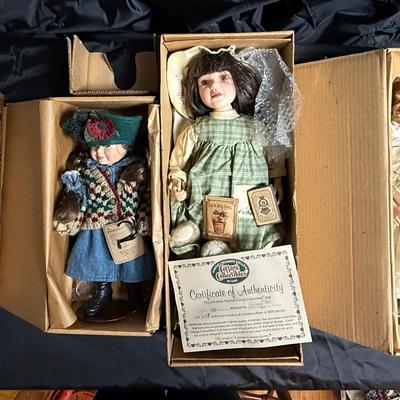 Lot 406: Lot of 4 Boxed Porcelain Collector Dolls – Cottage Collectibles & Artist Series w/ COAs
