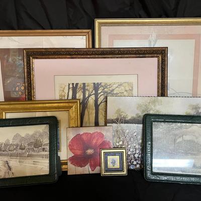 Lot 304: Lot of Scenic & Floral Wall Art – Framed Prints & Hangings    