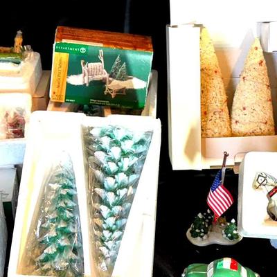 Lot 161:  Dept 56 … Miscellaneous Accessories