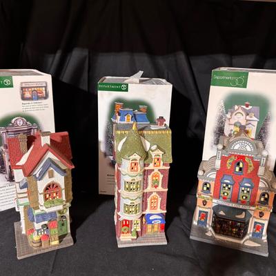 Lot 205: Dept 56 Christmas In The City Series 