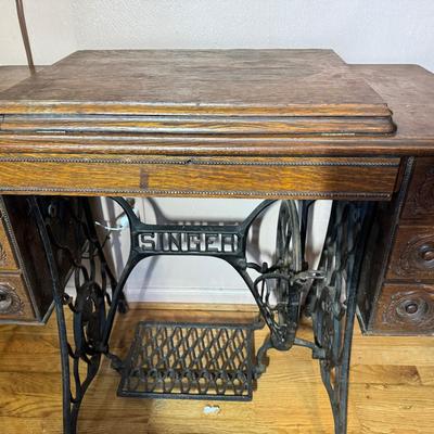 Lot 138:  Antique Oak Cabinet Singer Sewing Machine With Notions