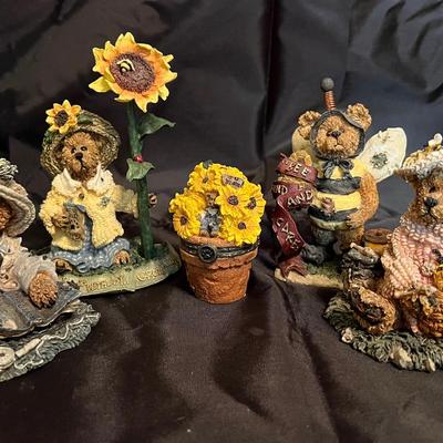 Lot 343: Boyds Bears Bearstone Figurine Lot – Gardening & Nature Theme (6 Pieces)