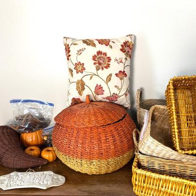 Baskets And Thanksgiving