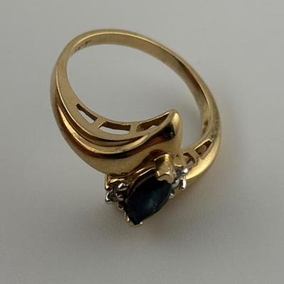 10k Yellow Gold Blue Sapphire & Natural Diamond Ring