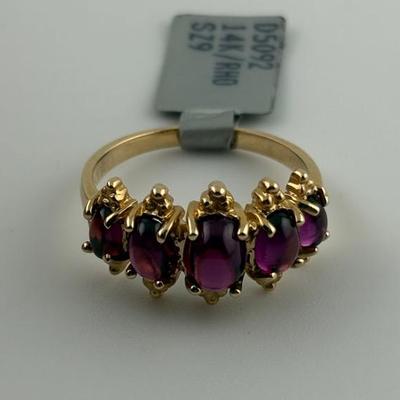 14k Yellow Gold Rhodolite Garnet Cabochon Ring