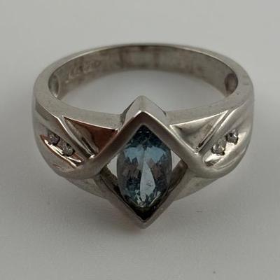 14k White Gold Marquis Aquamarine & Natural Diamond Ring