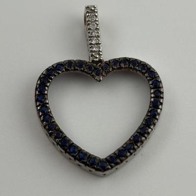 14k White Gold Natural Diamond Heart Pendant