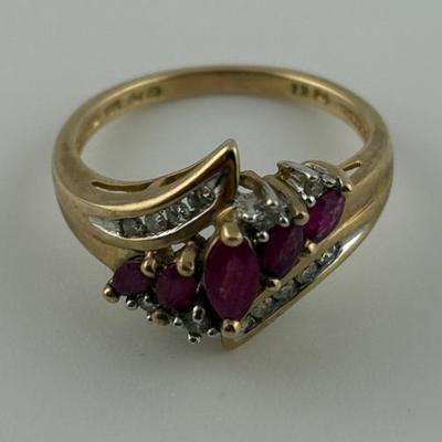14k Yellow Gold Ruby & Natural Diamond Ring