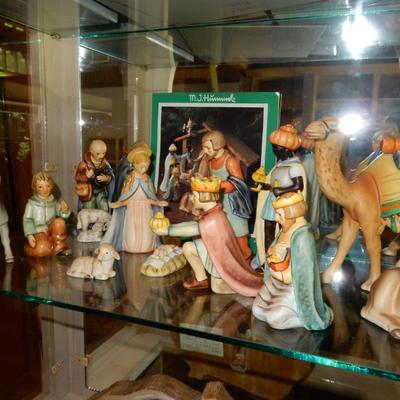 Hummel Nativity scene