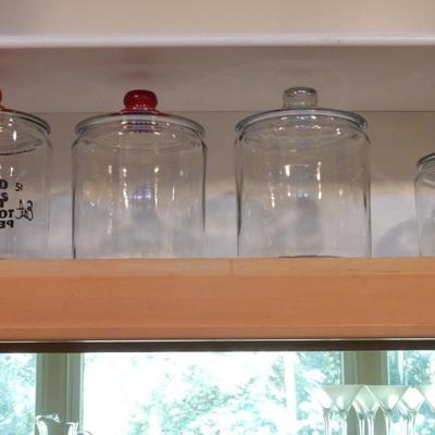 Toms candy jars
