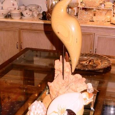Bird statue
