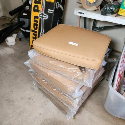 Sale Photo Thumbnail #422