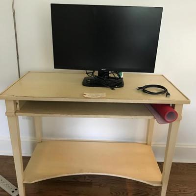 Grange Furniture of France custom made industrial tradition desk $295
40 X 20 X 30"
2 available