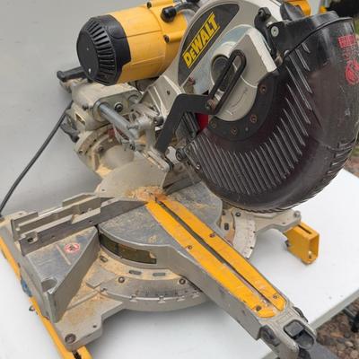 DeWalt 10” Compound Sliding Miter Saw