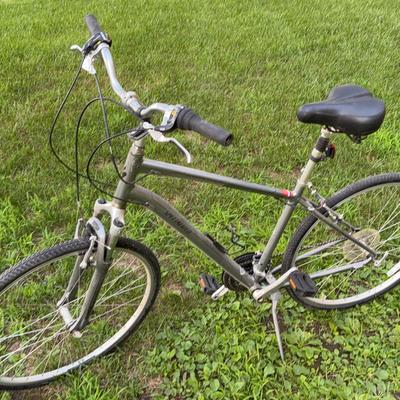 Specialized Crossroads Sport Men’s Bicycle 