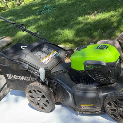 Greenworks 20” 40v Lawnmower with Two Batteries + Charger 