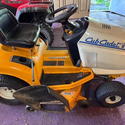 Cub Cadet Riding Lawn Mower