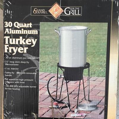 30q Pot And Pot Accessories For Deep Frying Turkey