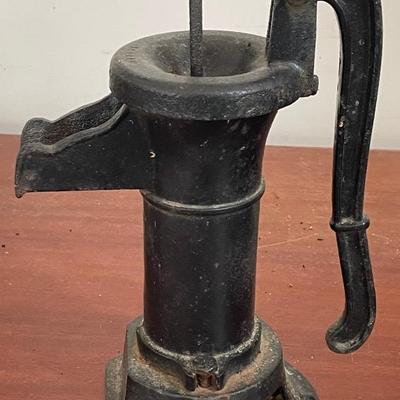 Cast Iron Water Pump - Works & Heavy