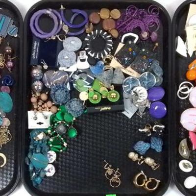 Sale Photo Thumbnail #740