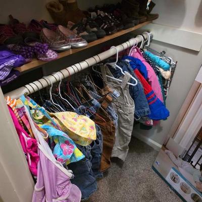 Sale Photo Thumbnail #107