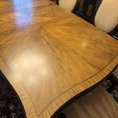 Raymour & Flanigan Bradford Heights 9 Piece Dining Set 
Make a statement in your traditional decor with the Bradford Heights 9-pc....