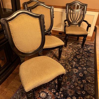 Raymour & Flanigan Bradford Heights 9 Piece Dining Set 
Make a statement in your traditional decor with the Bradford Heights 9-pc....