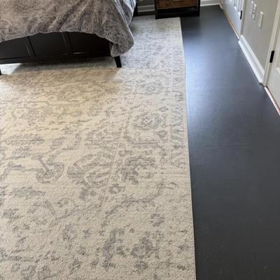 MADISON COLLECTION SILVER IVORY RUG 11' x 15"