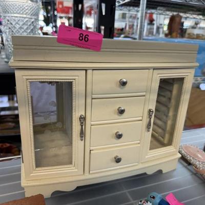 Sale Photo Thumbnail #138