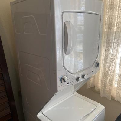 GE Washer/ Dryer Combo