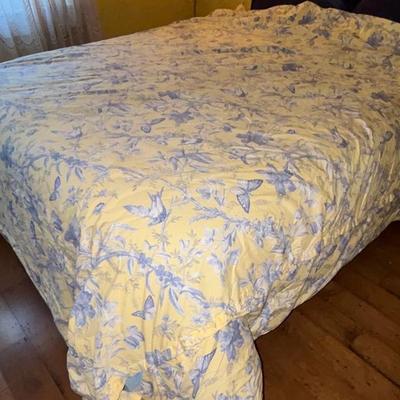 Butterfly Comforter And Soft Blue Blanket