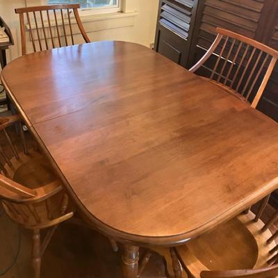 Rock Maple Dining Table And Chairs By Sprague & Carleton