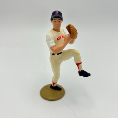 124 1988 mlb roger clemens figurine