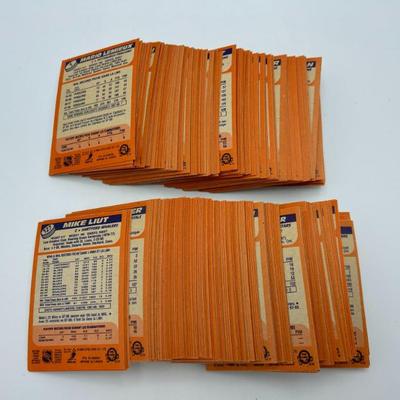 105 lot of 1988 o pee chee nhl hockey cards