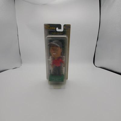 Lots 700 tw bobble head
