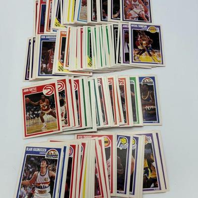 139 lot of 1989 fleer nba basketball cards