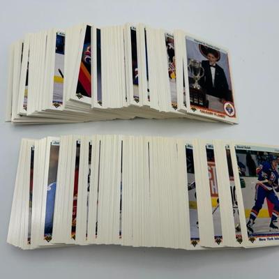 107 1990 upper deck nhl hockey cards