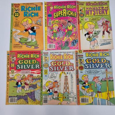 82027 Richy rich group 4