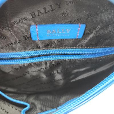 Sale Photo Thumbnail #244