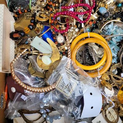 Sale Photo Thumbnail #135
