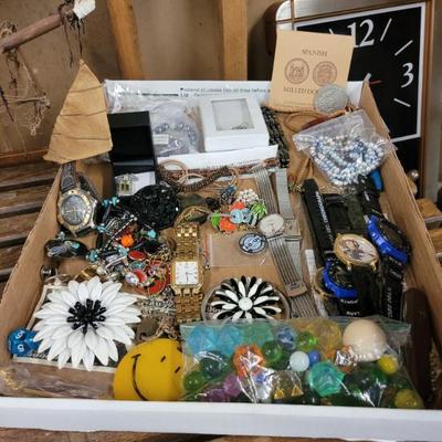 Sale Photo Thumbnail #346